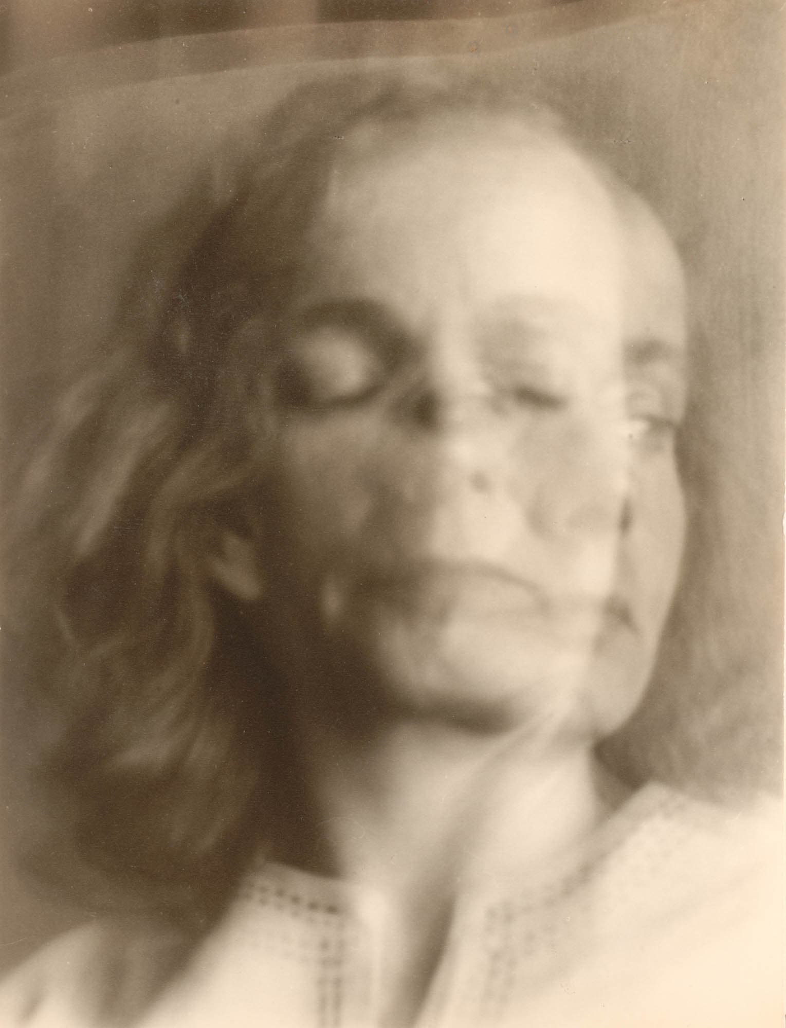 _[Betty Parsons](https://pousette-dartfoundation.org/works/betty-parsons-whitney/),_ c. 1948, gelatin silver print, 9 ¼ x 8 ½ in. (23.5 x 21.6 cm). Whitney Museum of American Art, New York (T.2017.103)
 – The Richard Pousette-Dart Foundation